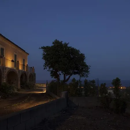Il Melograno * San Leonardello