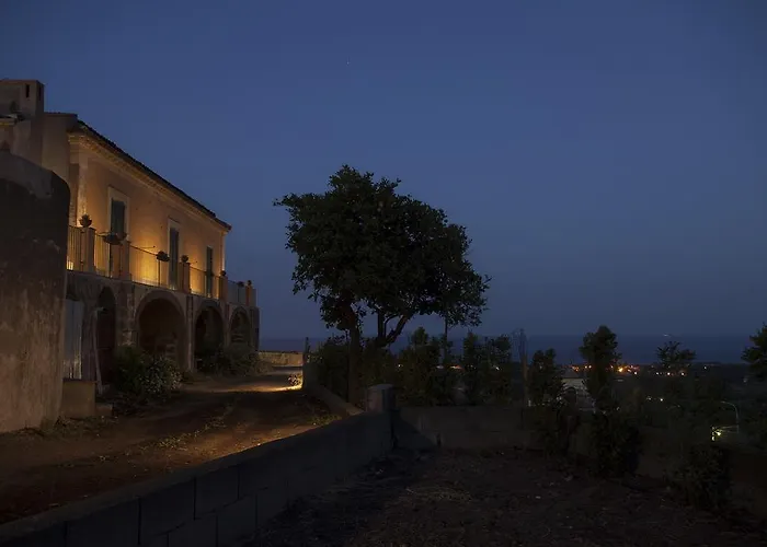 Il Melograno * San Leonardello